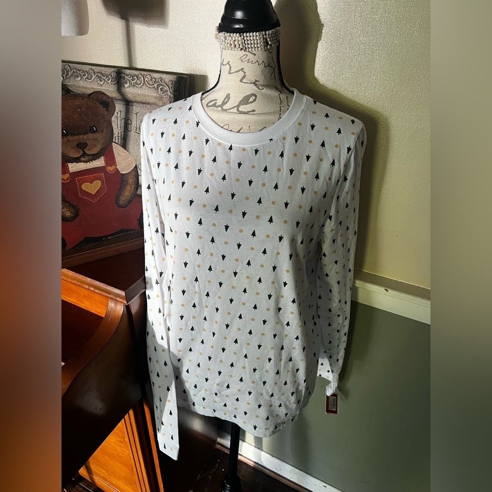 ❤️ Women’s Holiday Christmas Trees Long Sleeve Tee NWT Size XXL